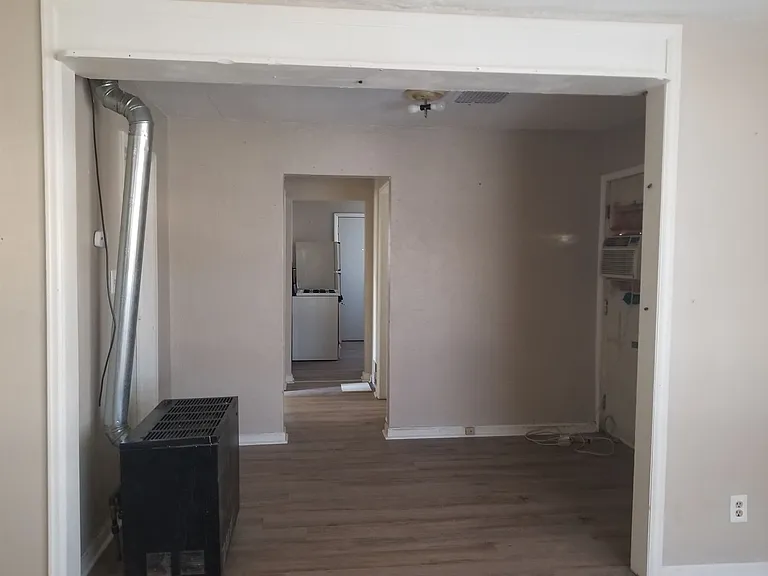 2044-2050 S Broadway St #2056 — Photo 16