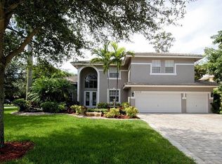 4110 NW 66th Ave, Coral Springs, FL 33067
