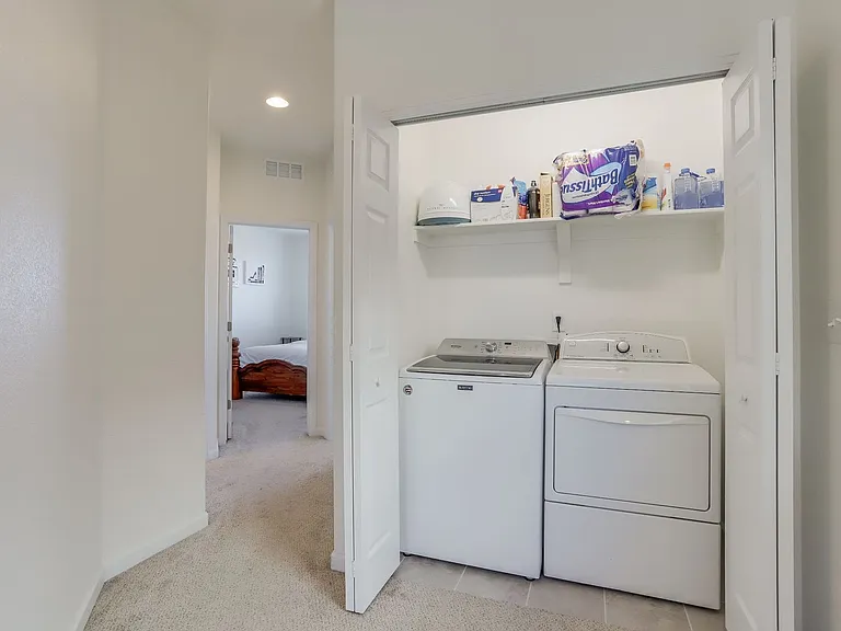 1742 W 52nd Ct — Photo 18