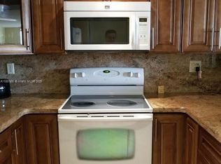 500 Three Islands Blvd APT 414, Hallandale Beach, FL 33009