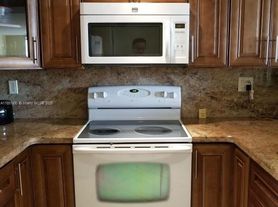 500 Three Islands Blvd