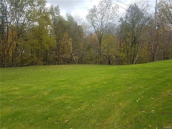 3rd image of 1 Barnett Dr