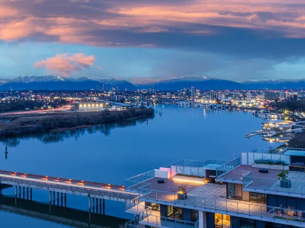 6811 Pearson Way #1202, Richmond, BC V7C 0C3