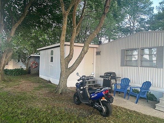2nd image of 39047 Mason Dixon Court Pl