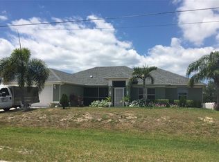 18 NW 31st Pl, Cape Coral, FL 33993