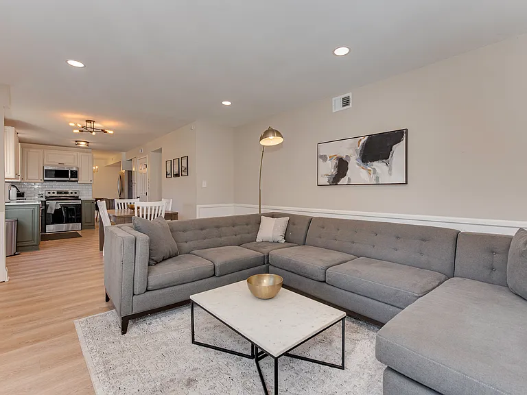 616 Sweetgum Ln — Photo 16