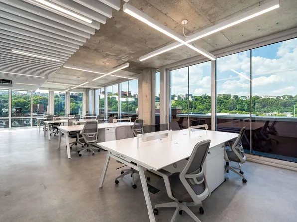 1427 Grand Street image 9 of 22