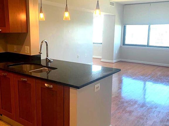 5th image of 2451 Midtown Ave #1602