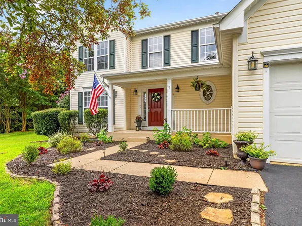 7 Red Cedar Cir, Stafford, VA 22554