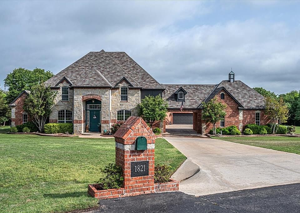 1st image of 1821 Quail Creek Dr