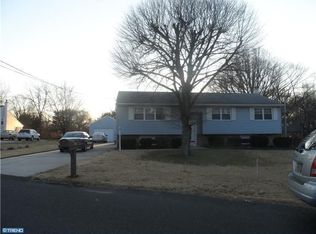 219 Sunnybrook Rd, Runnemede, NJ 08007