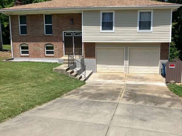 7416 E Orchard Grass Blvd, Crestwood, KY 40014