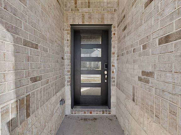 3rd image of 504 Tidal Dr