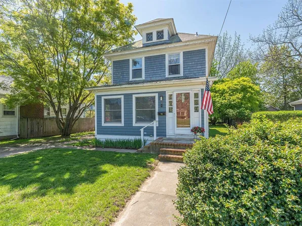 711 Front Street, Greenport, NY 11944