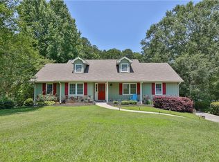 1891 Shoreline Trce, Grayson, GA 30017