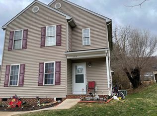 1212 S Delphine Ave, Waynesboro, VA 22980