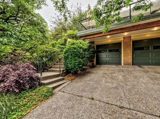 6423 SE Morrison Ct, Portland, OR 97215