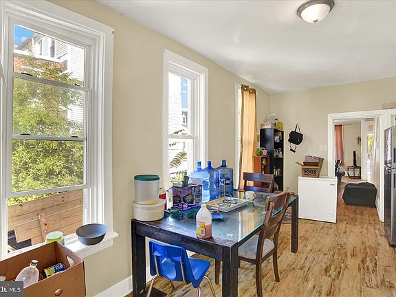 4th image of 1409 Berryhill St