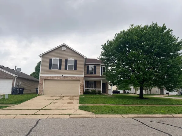 1795 Feather Reed Ln, Greenwood, IN 46143