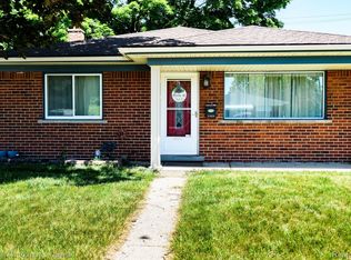 31650 Madison St, Wayne, MI 48184