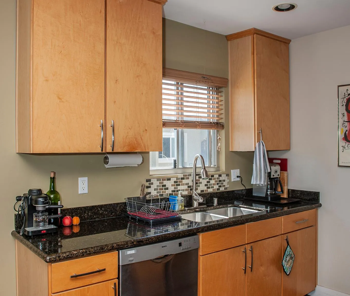 2 bed, 950 sqft, $3,100 — Photo 4