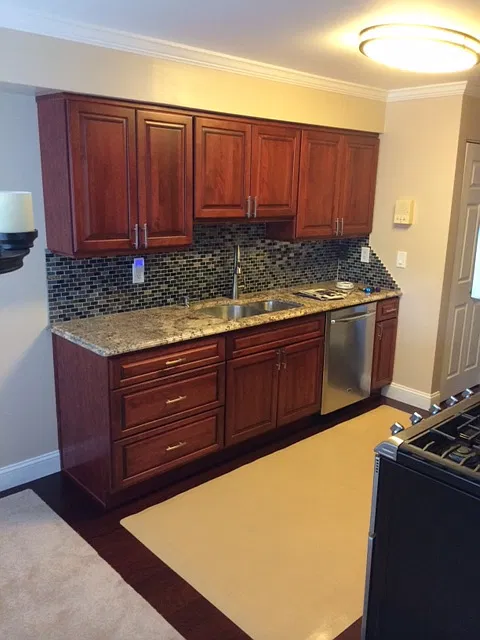 1 bed, 950 sqft, $2,100 — Photo 1