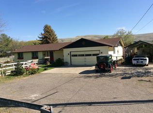 7506 McCullough Rd, Yakima, WA 98903