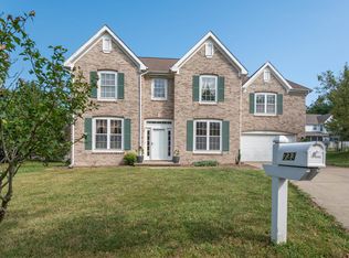 733 E Winslow Farm Dr, Bloomington, IN 47401