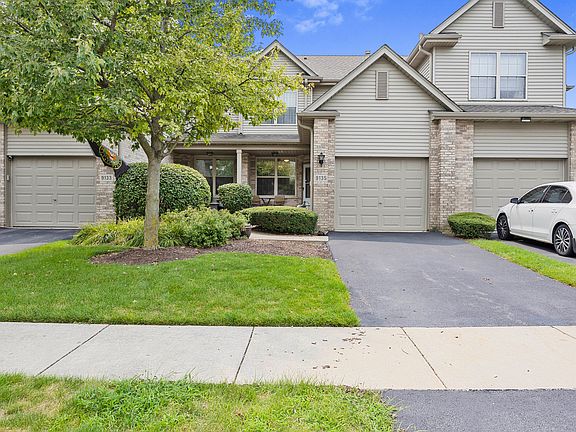 3rd image of 9135 Mansfield Dr