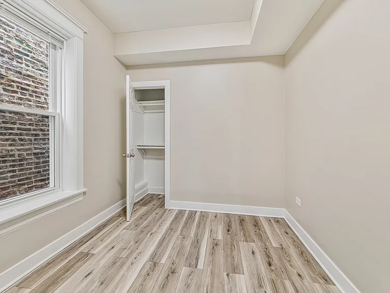 2630 W Division St #2R — Photo 15