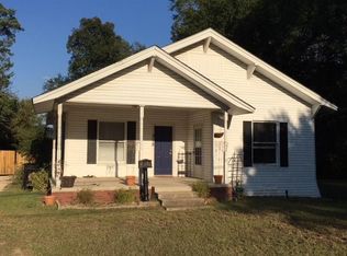 318 Rusk St, Pittsburg, TX 75686