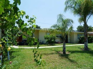 7672 Corbin Ave, Reseda, CA 91335