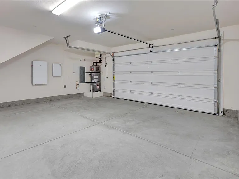 904 Chinon — Photo 21