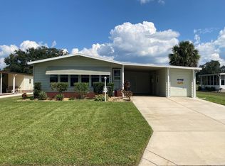 748 Turnberry Ln, Lady Lake, FL 32159