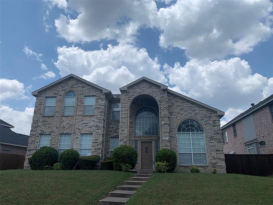 1st image of 863 Windy Meadow Dr