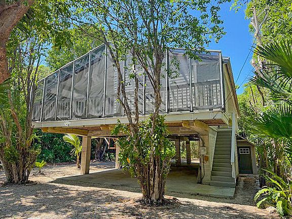 2nd image of 110 Arctic Ave