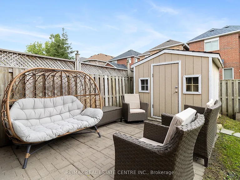 334 Perry Rd — Photo 36