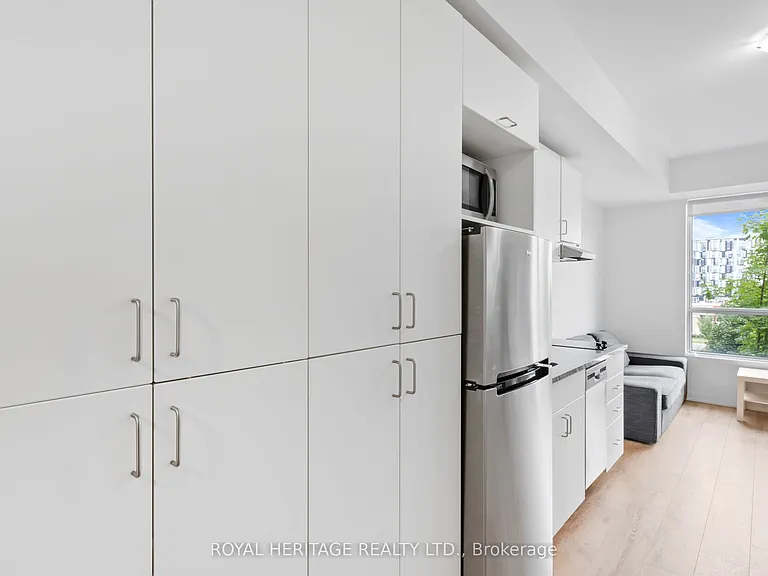 1800 Simcoe St N #307 — Photo 5