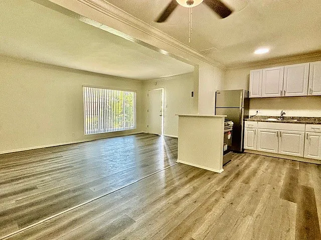 1835 W Crestwood Ln #H10 — Photo 22