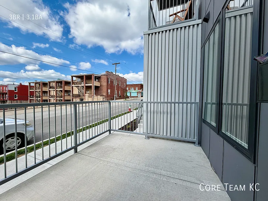 Brand New 3 Bed x 3.5 Bath Townhome For Rent! — Photo 3