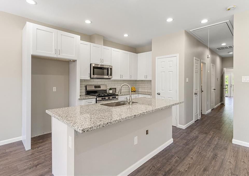 1st image of 5107 Groveton St #B