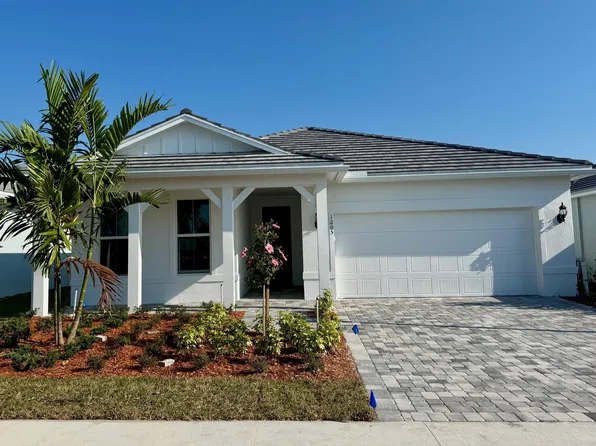 1205 Haven Circle #Palmary 30, Vero Beach, FL 32960
