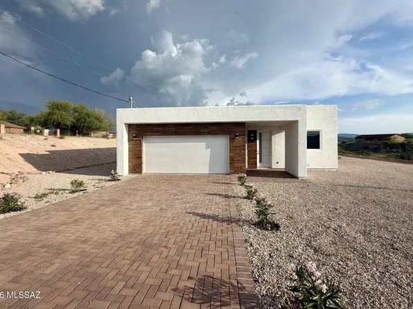 892 Calle Vega, Rio Rico, AZ 85648