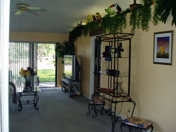 901 Club Dr, Palm Beach Gardens, FL 33418