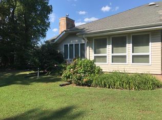 6179 Carsley Rd, Waverly, VA 23890