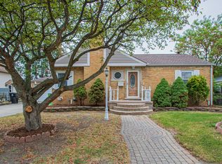 19315 Delaware St, Roseville, MI