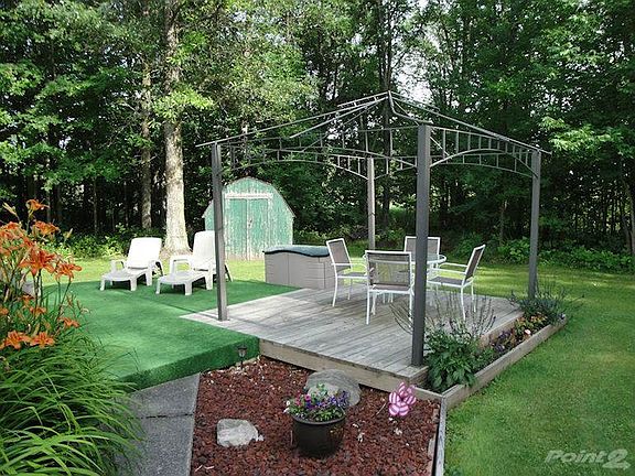 Fox Gazebo 1