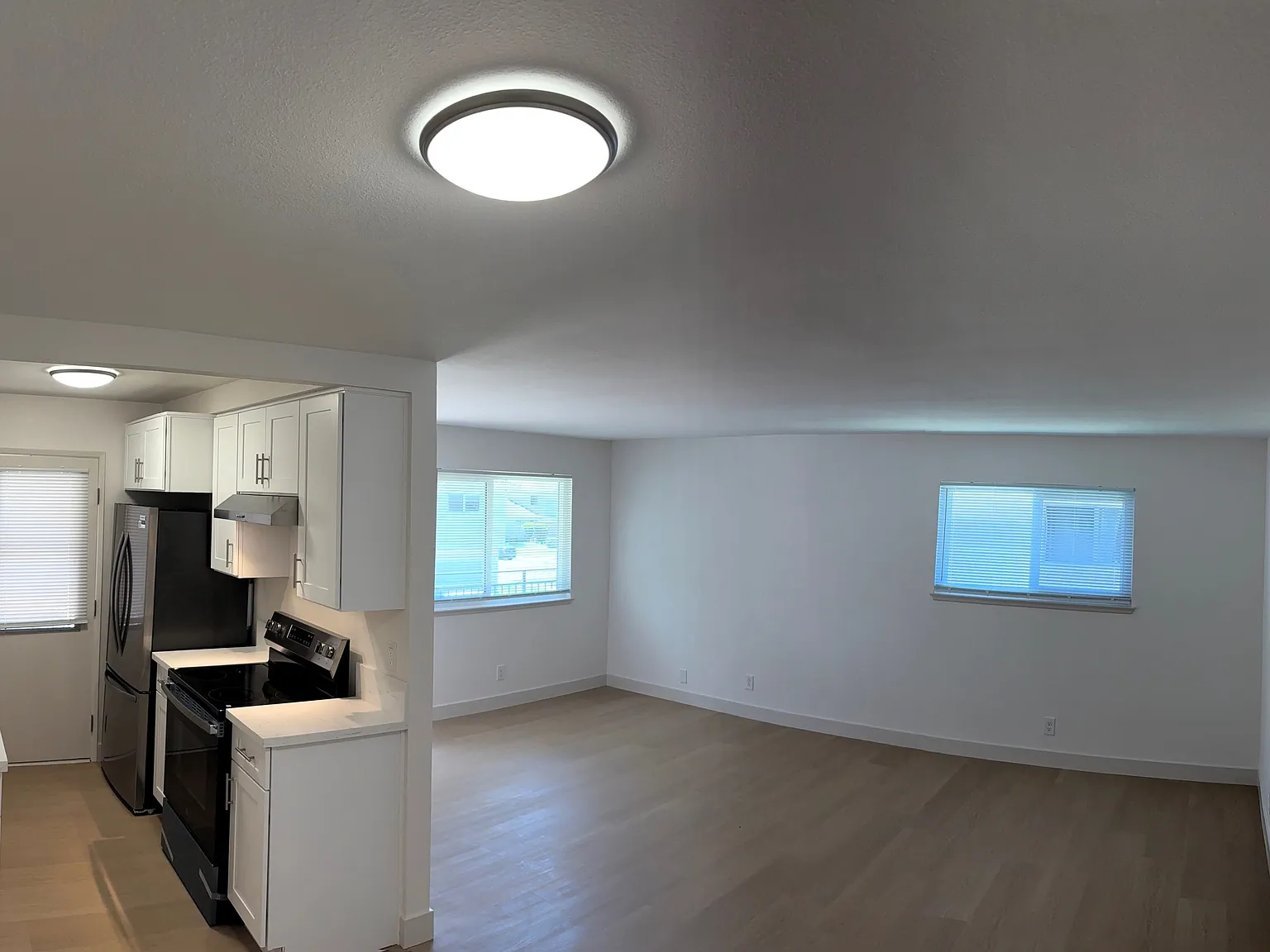 Remodeled 2+1 Marina Village Condo — Photo 3