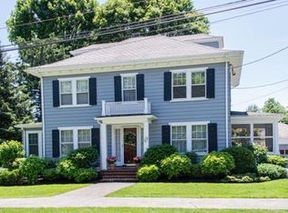 42 Brookhouse Dr, Marblehead, MA 01945