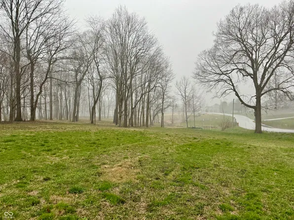 5414 Gibbs Rd, Plainfield, IN 46168